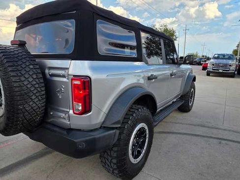Used 2021 Ford Bronco Big Bend w/ Sasquatch Package AWD/4WD image 4
