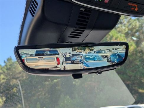 New 2026 Chevrolet Traverse High Country image 25