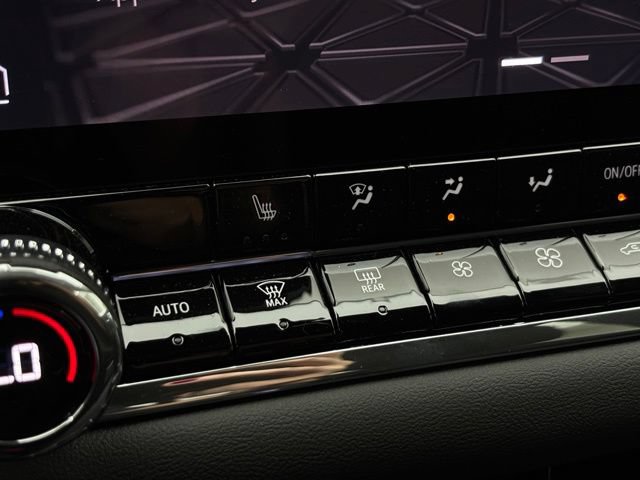 New 2026 GMC Canyon Elevation w/ Convenience Package RWD image 5