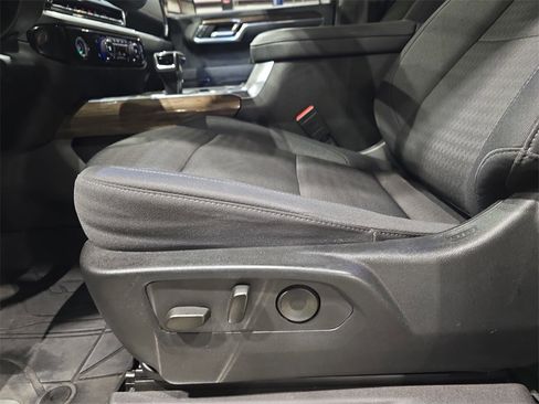 Used 2024 Chevrolet Silverado 1500 RST w/ Z71 Off-Road Package image 30