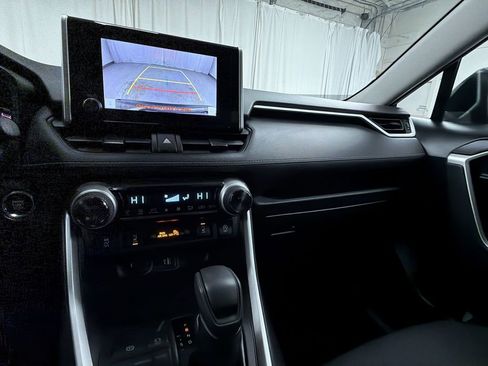 Used 2023 Toyota RAV4 XLE w/ XLE Grade Weather Package image 20