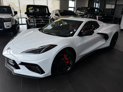 Used 2023 Chevrolet Corvette Stingray Premium Conv w/ Z51 Performance Package RWD image 40