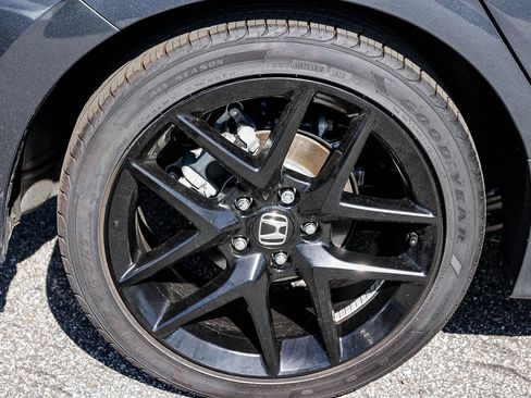 Used 2025 Honda Civic Sport image 12