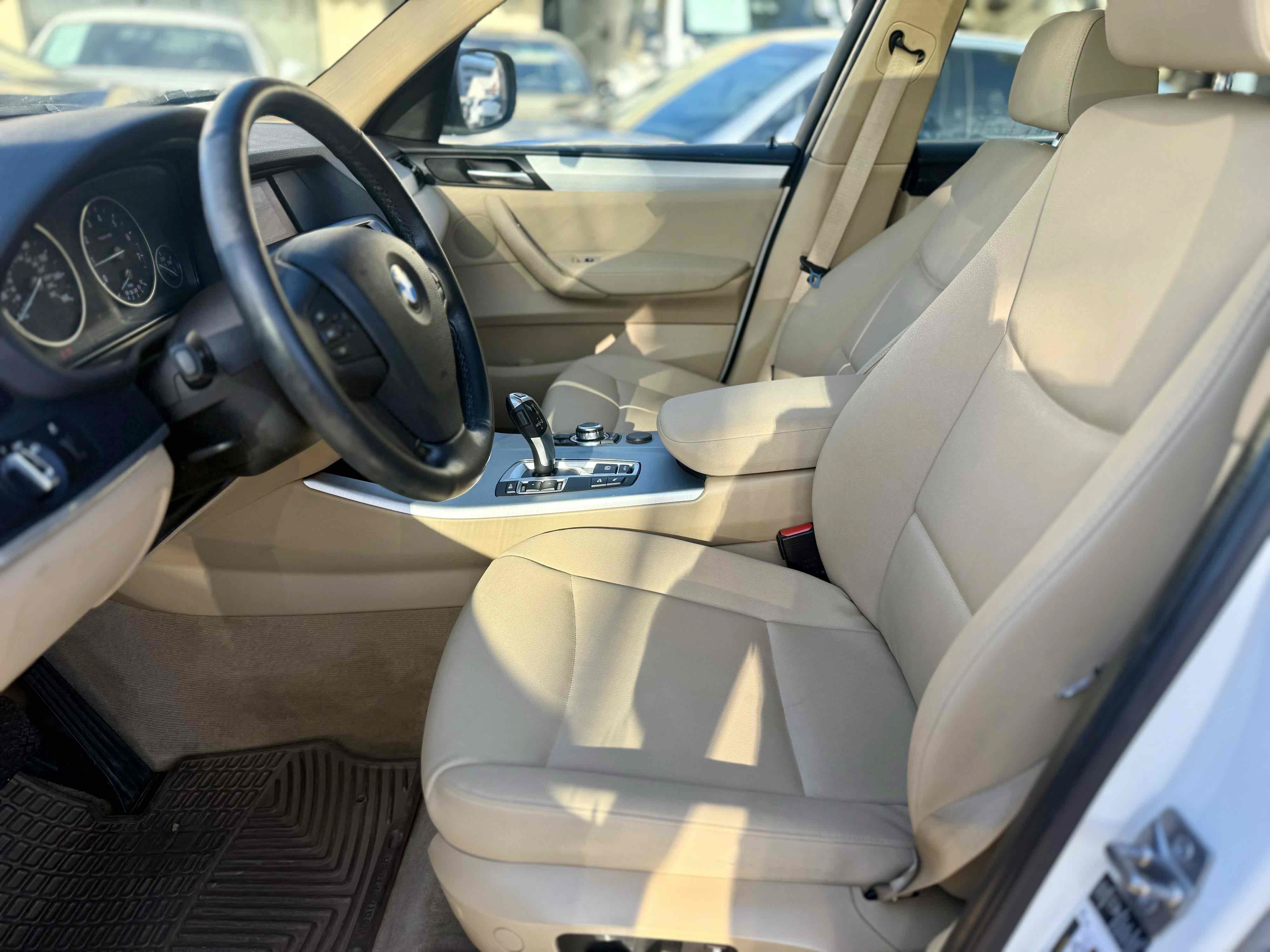 Used 2013 BMW X3 xDrive28i AWD/4WD image 17