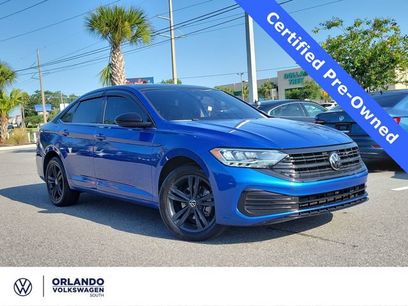Used 2024 Volkswagen Jetta SE w/ Panoramic Sunroof Package