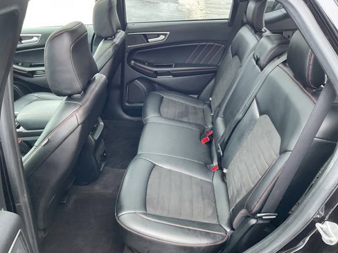 Used 2020 Ford Edge ST-Line w/ Cold Weather Package image 21