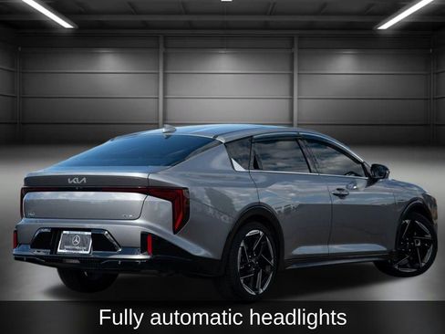 Used 2025 Kia K4 GT-Line w/ GT-Line Sunroof Package image 9