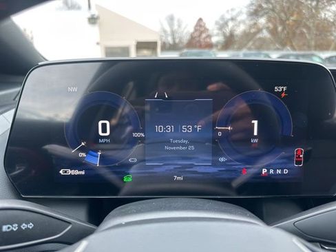 New 2026 Chevrolet Equinox EV RS image 17