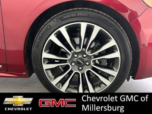 Used 2017 Lincoln Continental Reserve w/ Luxury Package AWD/4WD image 11