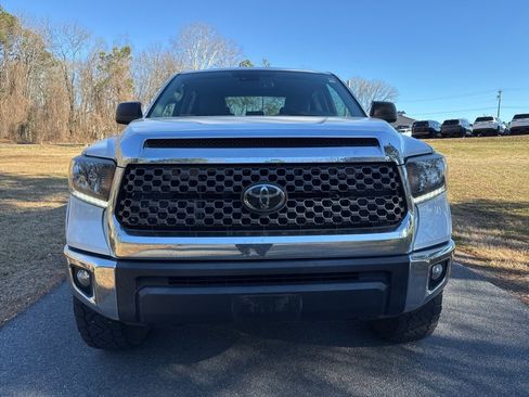 Used 2021 Toyota Tundra SR5 w/ SR5 Leather Package image 2