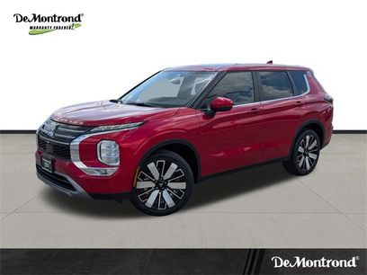 New 2025 Mitsubishi Outlander SE