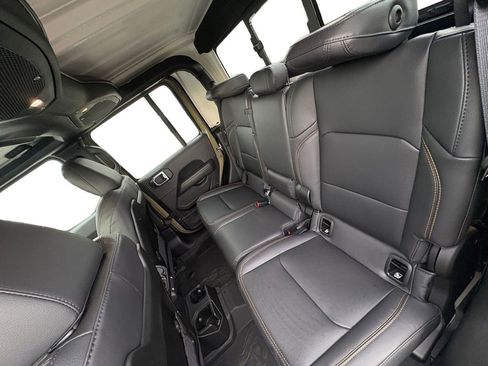 New 2026 Jeep Gladiator Sport image 22