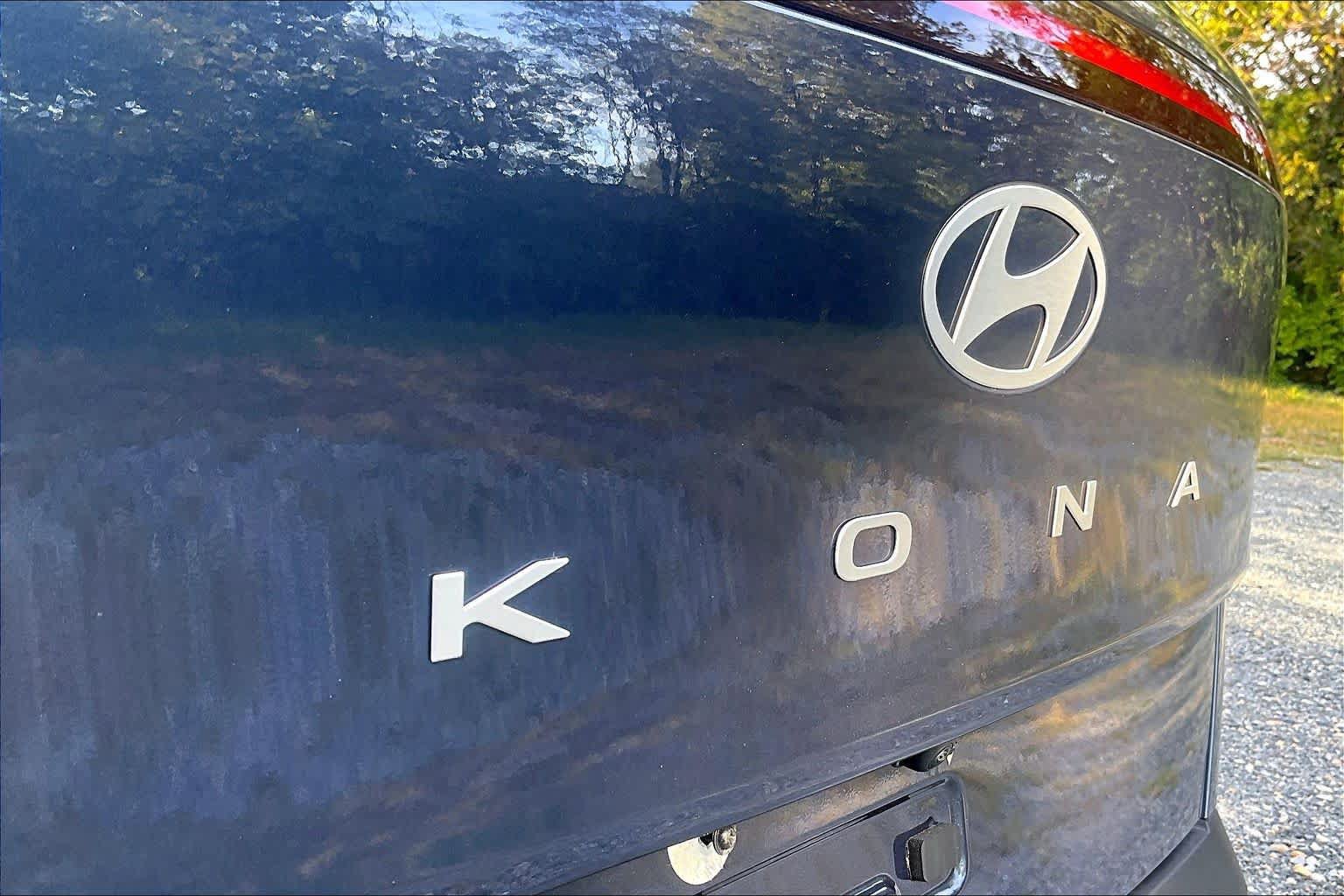 Used 2025 Hyundai Kona SE FWD image 10