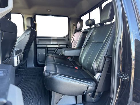 Used 2020 Ford F350 Lariat image 16