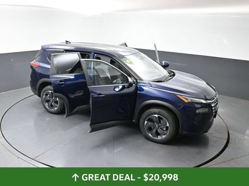 Used 2025 Nissan Rogue SV FWD image 60