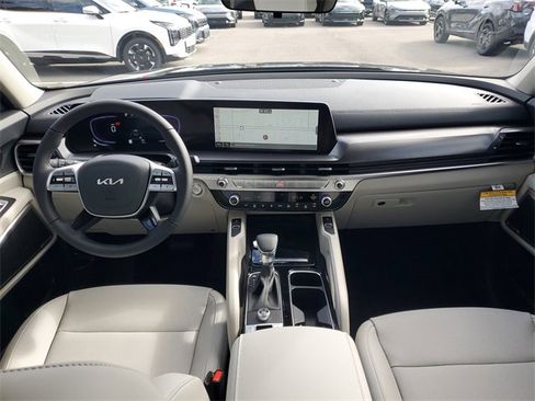 New 2025 Kia Telluride S image 18