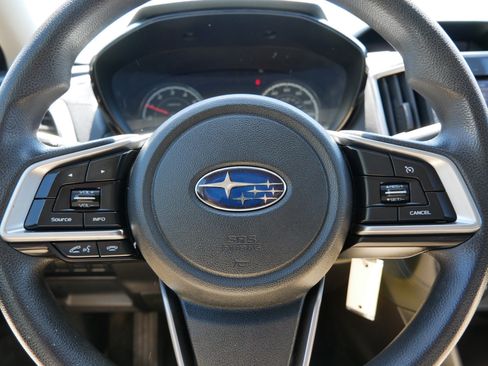 Used 2018 Subaru Impreza 2.0i AWD/4WD image 25