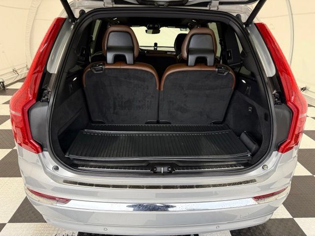 Used 2023 Volvo XC90 B6 Ultimate AWD/4WD image 4