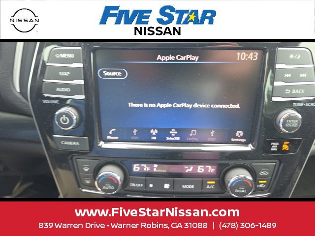 Used 2021 Nissan Maxima Platinum w/ Sport Mat Group FWD image 16