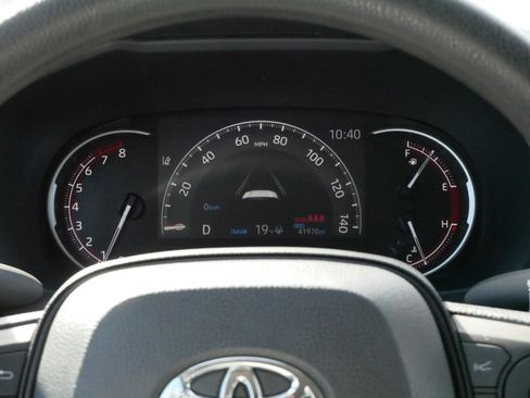 Certified 2024 Toyota RAV4 LE image 21