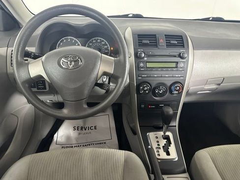 Used 2010 Toyota Corolla LE FWD image 22
