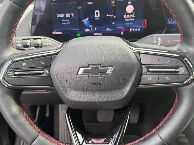 Used 2024 Chevrolet Equinox EV RS FWD image 22