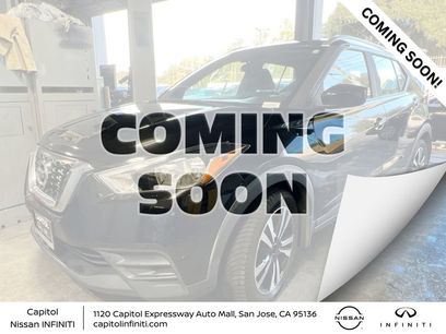 Used 2019 Nissan Kicks SV