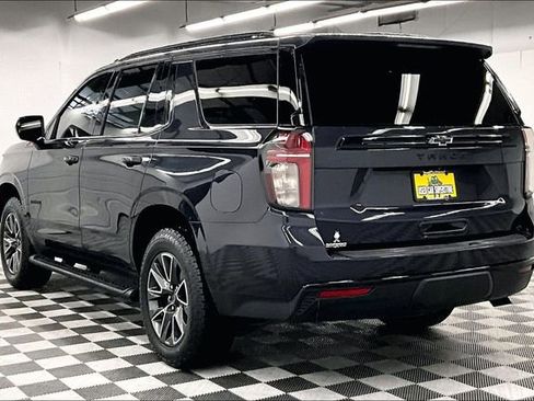 Used 2023 Chevrolet Tahoe Z71 image 3