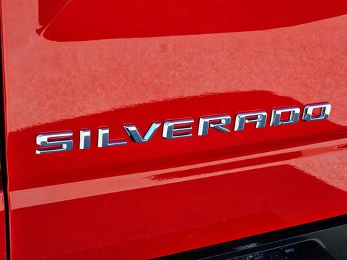 Used 2019 Chevrolet Silverado 1500 LT Trail Boss image 15