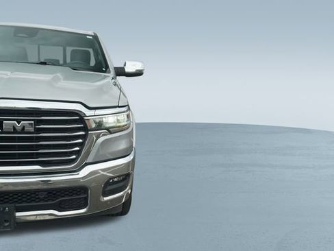 Used 2025 RAM 1500 Laramie image 38