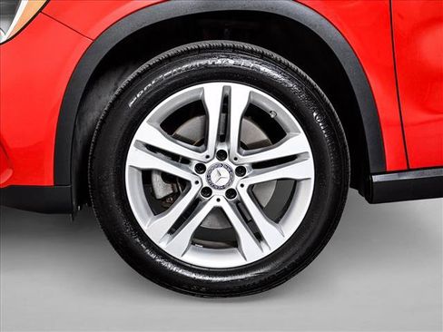 Used 2018 Mercedes-Benz GLA 250 4MATIC image 26