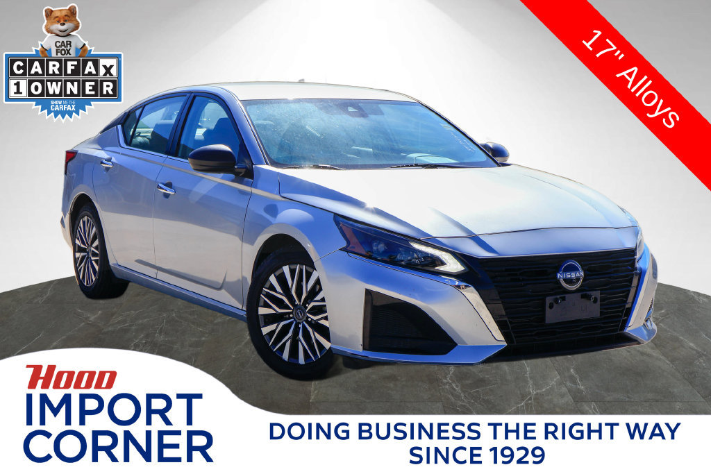 Used 2024 Nissan Altima 2.5 SV FWD image 1