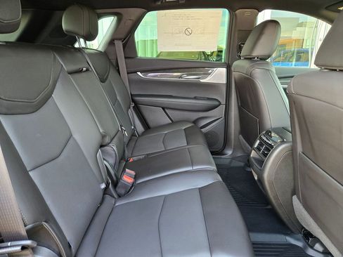 New 2026 Cadillac XT5 Sportv w/ LPO, Floor Liner Package image 30