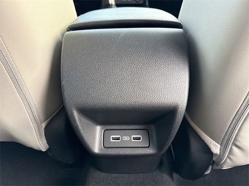 Used 2024 Honda Civic Touring image 22