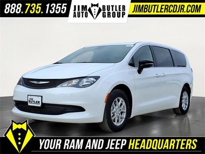 New 2026 Chrysler Voyager LX