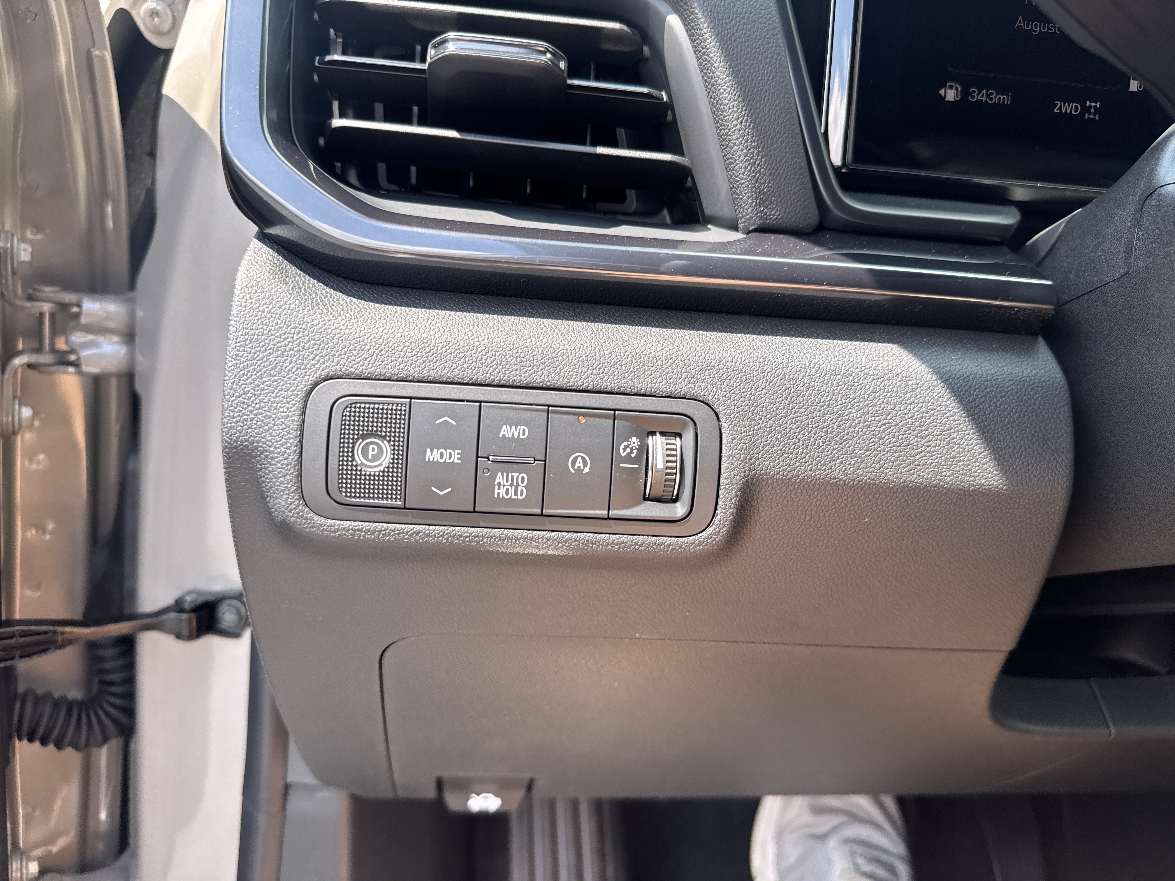 New 2027 GMC Terrain AT4 w/ Convenience Package III AWD/4WD image 30