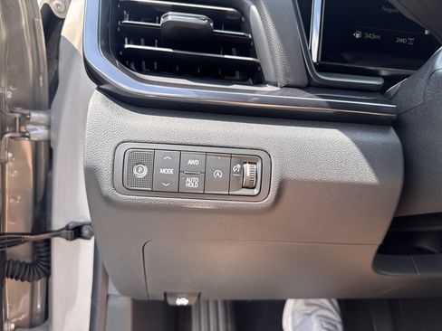 New 2027 GMC Terrain AT4 w/ Convenience Package III AWD/4WD image 30