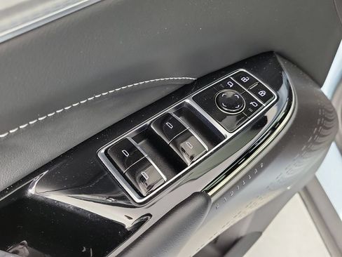 Certified 2024 Cadillac Lyriq Tech RWD image 20