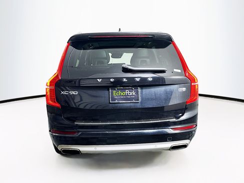 Used 2021 Volvo XC90 T5 Momentum w/ Protection Package Premier image 7