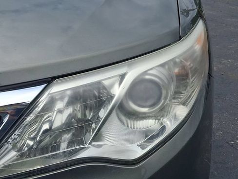 Used 2013 Toyota Camry LE FWD image 9