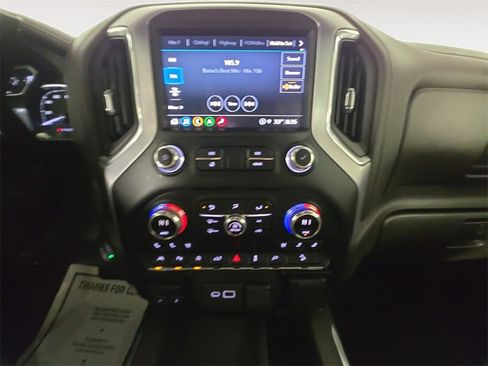 Used 2021 GMC Sierra 1500 SLT w/ SLT Premium Plus Package image 11