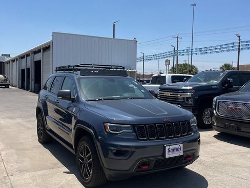 Used 2019 Jeep Grand Cherokee Trailhawk w/ Trailhawk Luxury Group AWD/4WD image 1