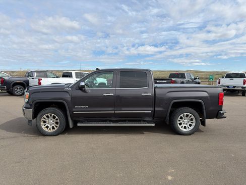 Used 2014 GMC Sierra 1500 SLT w/ SLT Preferred Package AWD/4WD image 8