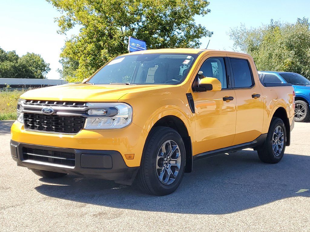 Certified 2022 Ford Maverick XLT w/ XLT Luxury Package FWD image 2