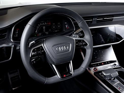 Used 2026 Audi RS 6 performance image 33