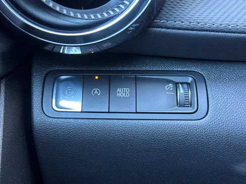 Used 2026 Chevrolet Equinox LT w/ Safety and Technology Package image 43