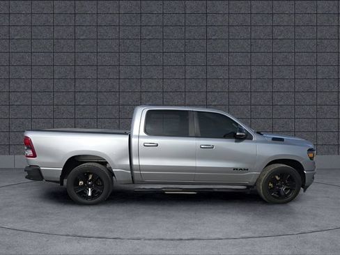 Used 2022 RAM 1500 Big Horn AWD/4WD image 16