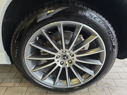 Certified 2026 Mercedes-Benz GLE 350 4MATIC image 38