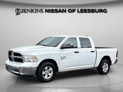 Used 2023 RAM 1500 Classic SLT w/ Trailer & Traction Group RWD image 10