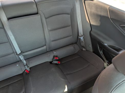 Used 2020 Chevrolet Malibu LT image 11